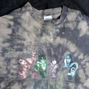 Vintage Y2K Kiss Reverse Dye T-Shirt